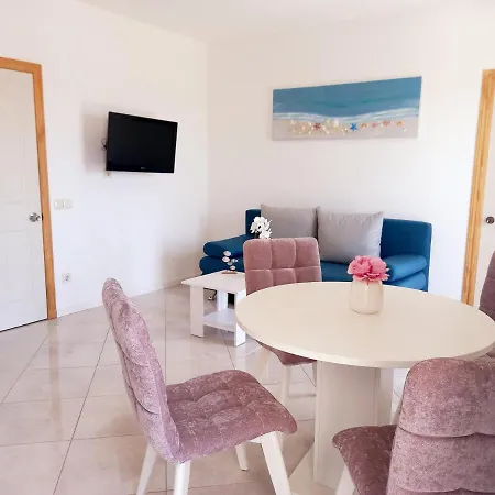 Mimi Apartment Makarska