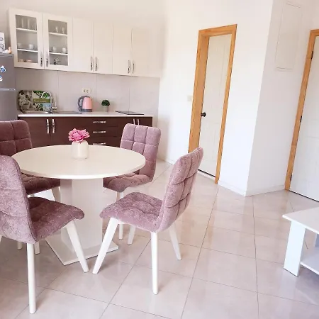 Apartment Mimi Makarska