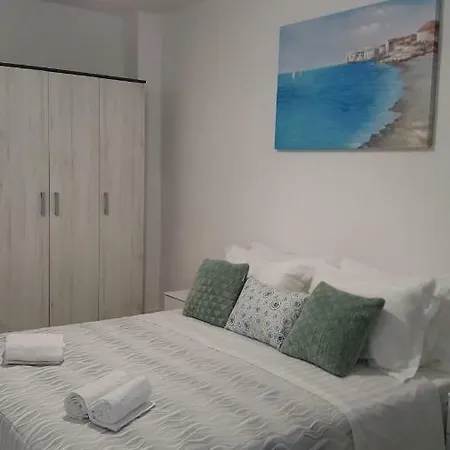 Mimi * Makarska
