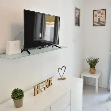 Mimi Apartman